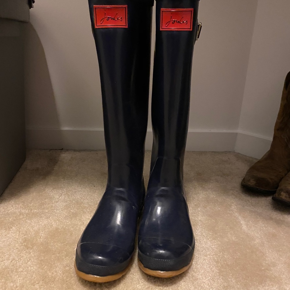 Lightly used Joules rain boots